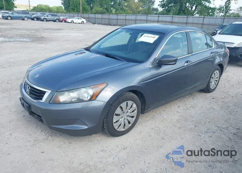 2010 Honda Accord 2.4 Lx из США, поврежденный, VIN 1HGCP2F36AA172620